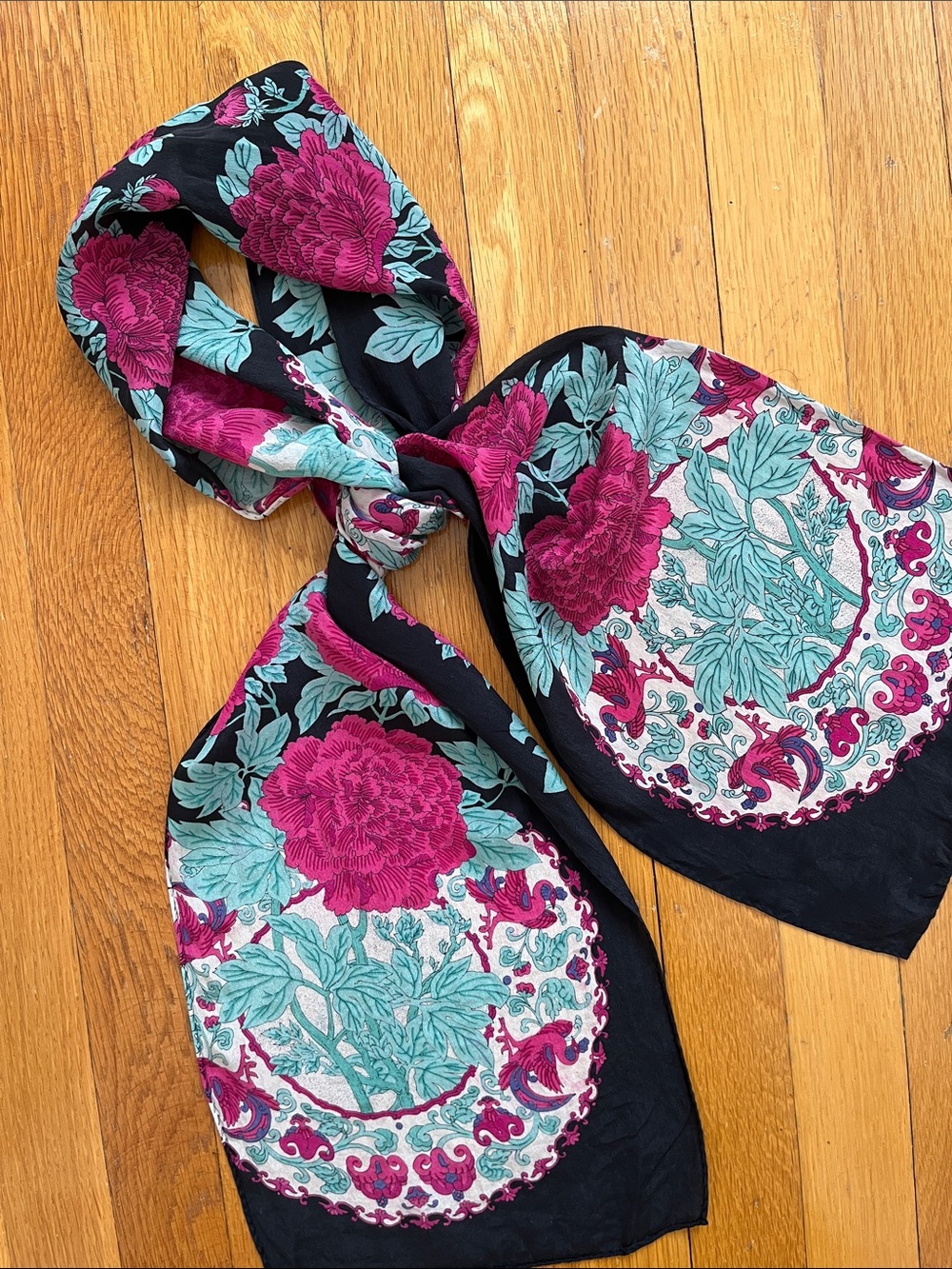 Ginnie Johansen Inc. 100% Silk 1989 Vintage 80s Teal Magenta Pink & Black Scarf - Picture 11 of 13